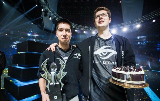 LPL明日首发名单：WEvsBLG强强对话 TES遇LGD