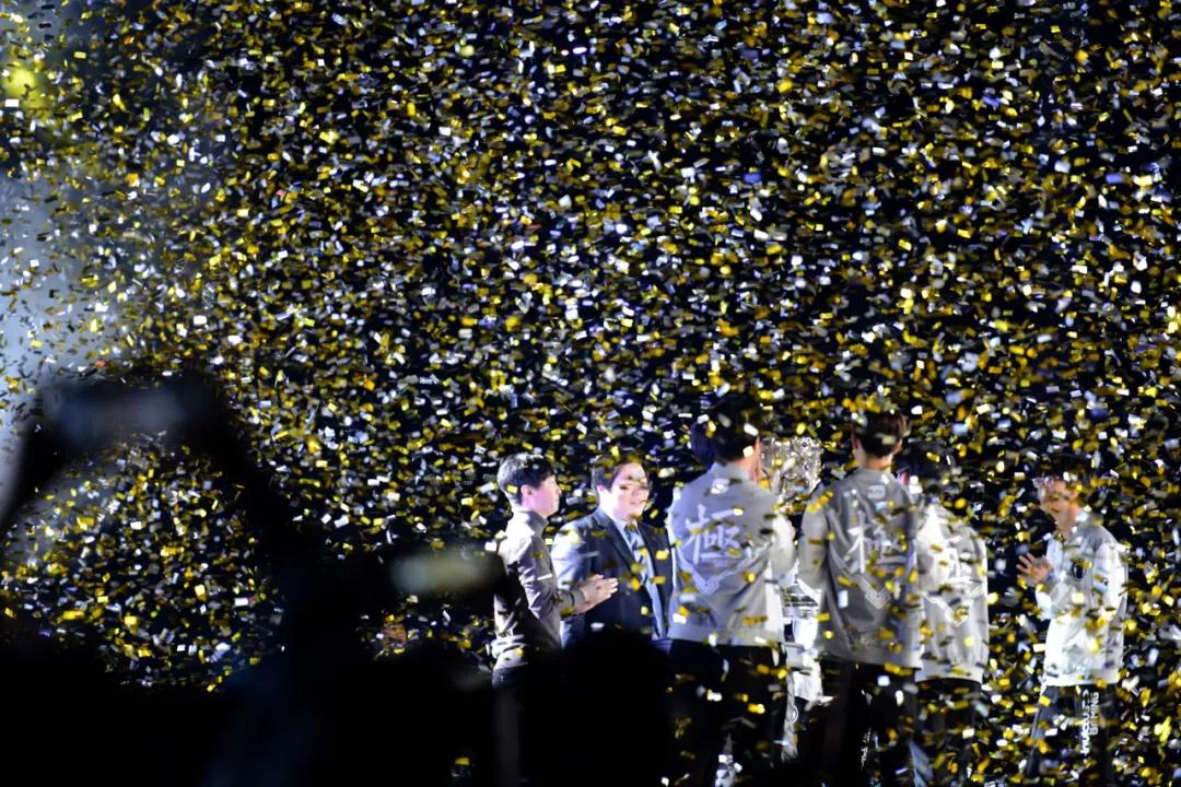 LPL夏季赛季后赛：JDG 3：0 横扫 LNG，进入胜者组决赛