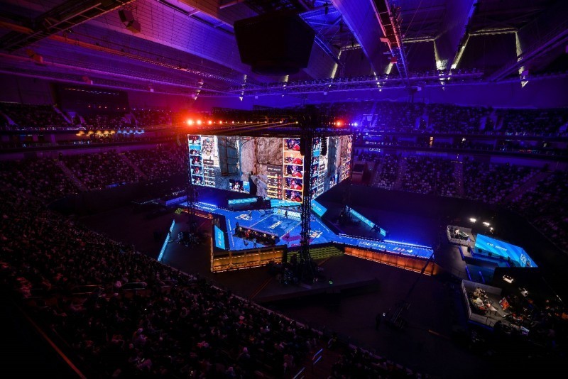 JD Gaming Crush FunPlus Phoenix , Invictus Gaming Defeat Ninjas in Pyjamas